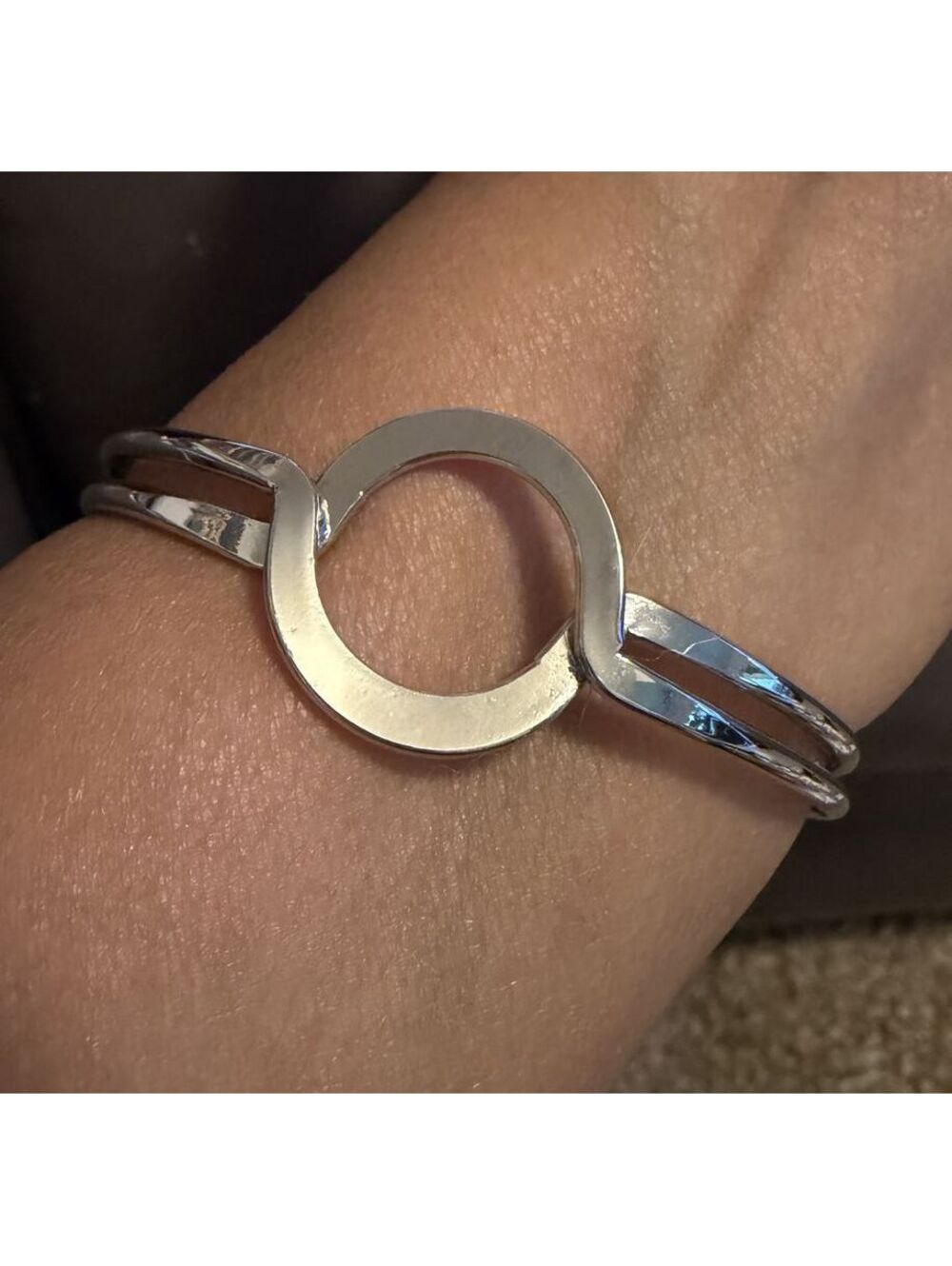 BRACELET Silver Tone Open Circle Cuff Bracelet opening is 8"